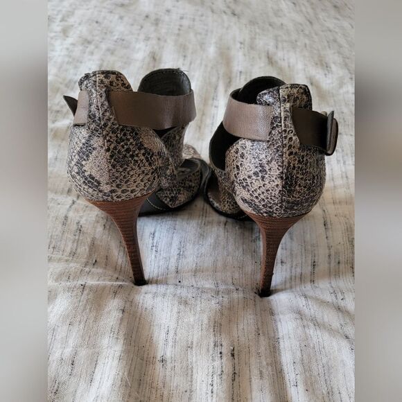 BCBG Max Azria Reptile Print Sandals - Picture 2 of 4